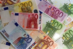 Der Euro kommt: Ab 1. Januar 2002 offizielles Zahlungsmittel