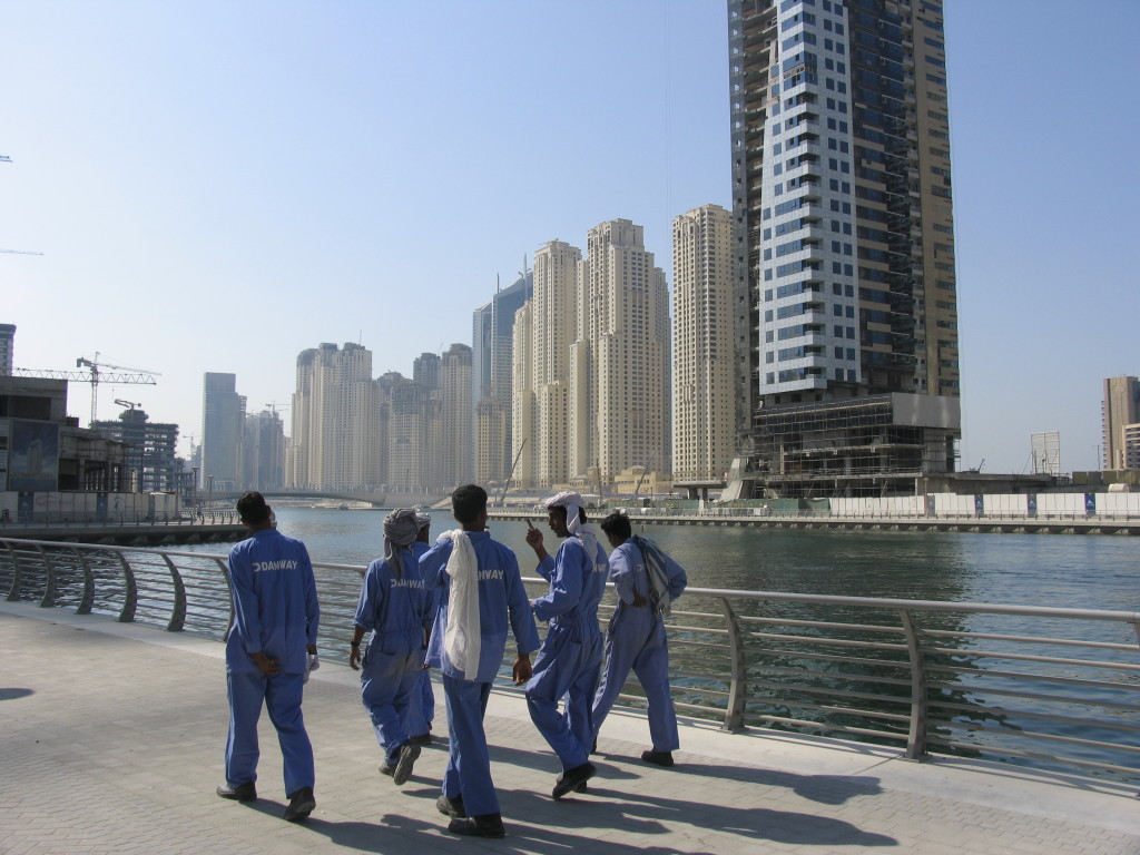 Dubai_constr_workers