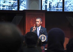 Obama visits mosque in Baltimore